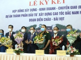 Image: PPP contract signed for Dien Chau-Bai Vot Expressway