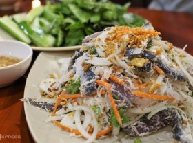 Image: Famous herring salad of Phu Quoc