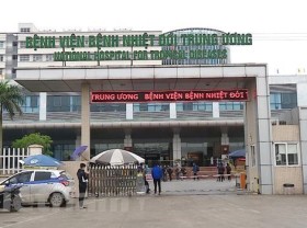 Image: Frontline hospital stops receiving inpatients after doctor tests positive for Covid-19
