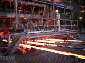 Image: Govt orders stabilizing surging steel prices