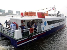 Image: HCMC suspends speedboat route due to Covid-19
