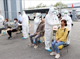 Image: Industrial zones tighten control over immigration of workers