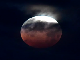 Image: Majestic super blood moon observing on May 26
