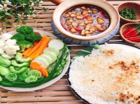 Image: Recipe Vietnamese Vegetable Dipping Sauce with Caramelized Fish Sauce