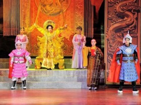 Image: New programme on cải lương, tuồng launched