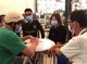 Image: Functional forces fine people without facial masks at Thu Duc wholesale market