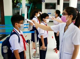 Image: Hanoi closes schools from Tuesday amid complex COVID-19 evolution