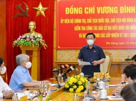Image: NA Chairman examines elections in Bac Ninh, Bac Giang provinces