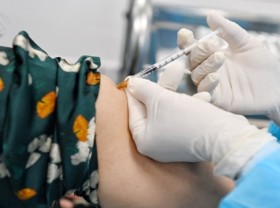 Image: PM calls for speedier Covid 19 vaccine strategy