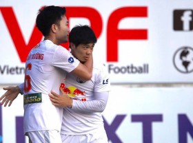 Image: Thai newspaper: HAGL football club can win V-League 2021 with Kiatisuk