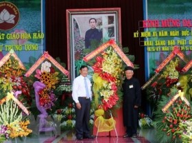 Image: Vietnam guarantees equality and non discrimination based on religion or belief