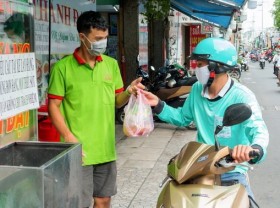 Image: Online food orders rise 10-30% amid dine-in restrictions