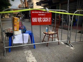 Image: Quang Ngai’s hamlet of over 200 residents put under lockdown