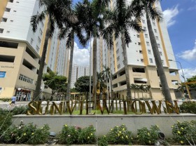 Image: Thu Duc locks down residential block due to suspected Covid-19 case