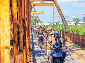 Image: Long Bien Bridge - the iconic French construction in the heart of Hanoi