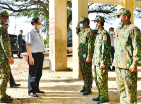 Image: PM inspects Covid 19 prevention and control in southern border province