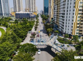 Image: The beautiful Y-shaped pedestrian bridge in Hanoi is about to be inaugurated