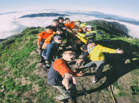 Image: The journey of trekking and conquering Lung Cung Mountain in Yen Bai