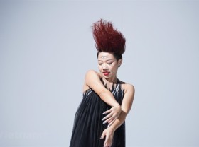 Image: Vietnamese diva turns goddess in new music video