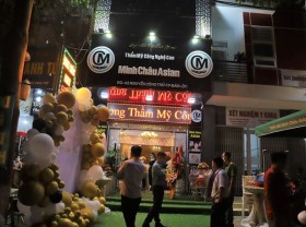 Image: Bao Loc shuts down beauty spa for mass gathering amid Covid outbreak