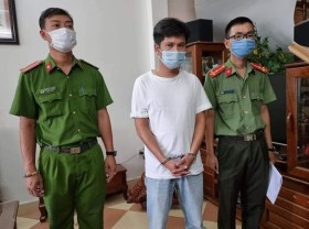 Image: Four company directors charged with arranging illegal entry into Vietnam