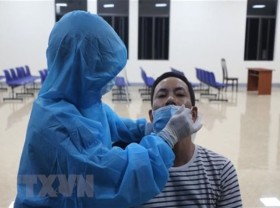 Image: Hanoi CDC proposes relaxing anti-virus measures from tomorrow