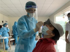 Image: HCMC accounts for most of new coronavirus infections