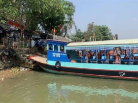Image: HCMC suspends three more waterway transport routes