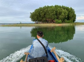 Image: Top 5 islands near Saigon that make people sobbing