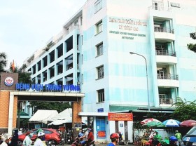 Image: Medical worker in HCMC infected with Covid-19