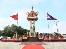 Image: Vietnam Cambodia Friendship Monument Sacred symbol of 2 nations