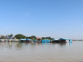 Image: Vietnamese in Cambodia struggle as local authority dismantles temporary shelters