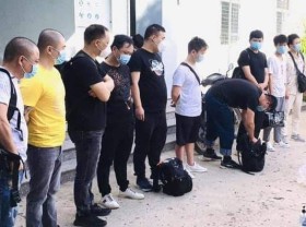 Image: Ninh Thuan deports 10 Chinese who entered Vietnam illegally