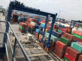 Image: Seaport fee collection in HCMC proposed to be delayed until October