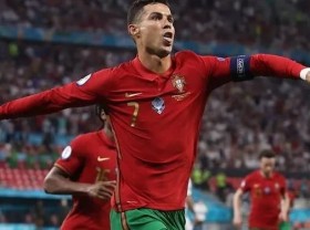 Image: France top group, Portugal squeeze into last 16 after 2-2 draw
