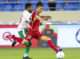 Image: World Cup qualifiers: Vietnam rout Indonesia 4-0 to solidify top spot