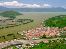Image: Breath taking bird eye view of Khanh Hoa Phu Yen route