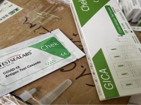 Image: Vietnam warns against unregulated Covid 19 test kits
