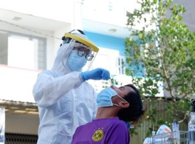 Image: Vietnam’s Covid-19 tally surges by 135