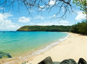 Image: Visit the famous Non Nuoc Beach in Da Nang