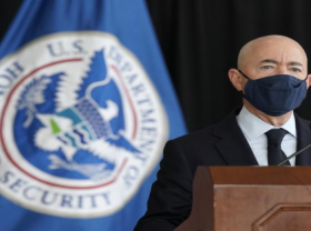 Image: US formally ends remain in Mexio Trump era policy for asylum seekers