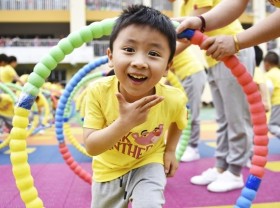 Image: World breaking news today June 1 China to allow couples to have third child in major policy shift