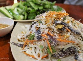 Image: 4 delicious fish salad dishes along the coast of Vietnam