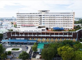 Image: Can Tho City General Hospital locked down as Covid infections found