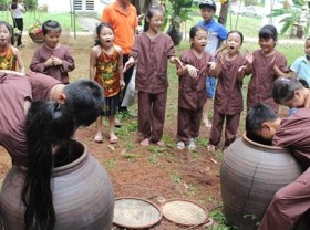 Image: Cultural village reopens, featuring a variety of cultural activities
