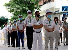 Image: HCMC-based firm suspends operation after 120 Covid-19 cases detected