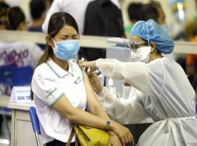 Image: HCMC to use AstraZeneca, Moderna, Pfizer in upcoming vaccination drive