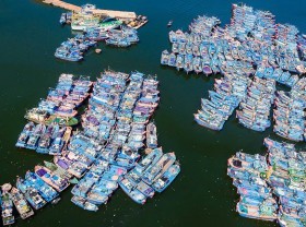 Image: Largest fishing port in Central Vietnam shuts down for Covid-19 safety