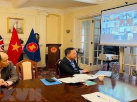 Image: Vietnam and UK set US 10 billion trade target over next 5 years