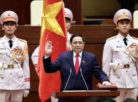 Image: Pham Minh Chinh reelected as Prime Minister